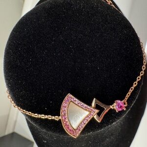 Boutique Designer-Style Rose Gold Fan Pendant Bracelet with Pink Gemstones